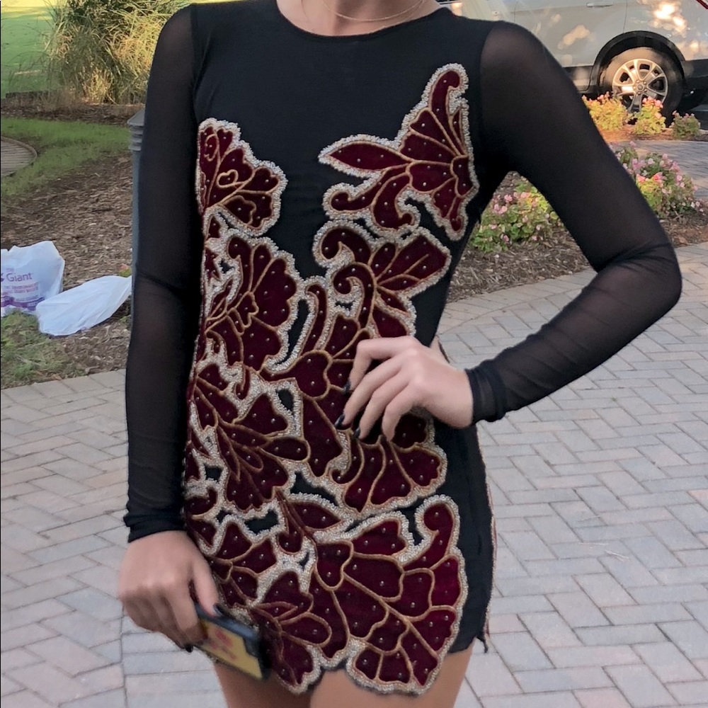 Burgundy and black velvet dress gold beads, small